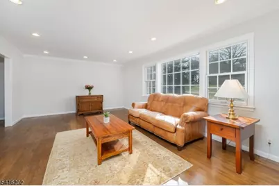 32 Deerfield Rd, Mendham, NJ 07945 - Photo 5