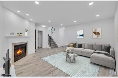 16 Lake Ct, Raritan Township, NJ 08822 - Photo 5