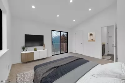 16 Lake Ct, Raritan Township, NJ 08822 - Photo 15