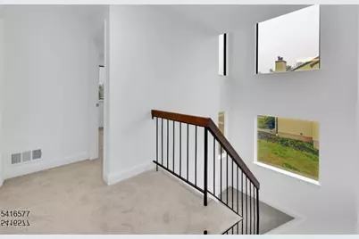 16 Lake Ct, Raritan Township, NJ 08822 - Photo 13