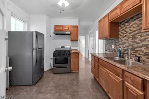 19 N 7th St, Newark, NJ 07107 - Photo 3