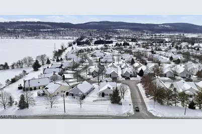 56 Kensington Cir, White Township, NJ 07823 - Photo 41