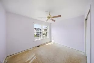 385 Hamilton Dr, Greenwich Township, NJ 08886 - Photo 37