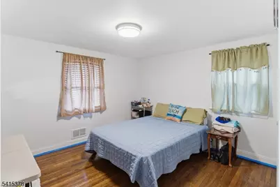 229 Hillcrest Ter, Roselle, NJ 07203 - Photo 13