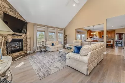 48 Mason Farm Rd, Raritan Township, NJ 08551 - Photo 21