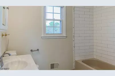 247 Fairfield Ln, Hillsborough Township, NJ 08844 - Photo 15