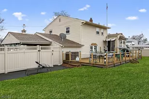 144 Turner St, Woodbridge Township, NJ 07064 - Photo 25