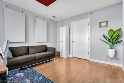 901 Stuyvesant Ave, Unit 102, Union Township, NJ 07083 - Photo 17