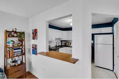 901 Stuyvesant Ave, Unit 102, Union Township, NJ 07083 - Photo 5