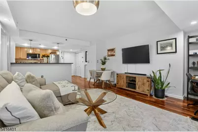 700 1st St #12M, Hoboken, NJ 07030 - Photo 5