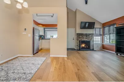 32 Morgan Court, Bedminster Township, NJ 07921 - Photo 9