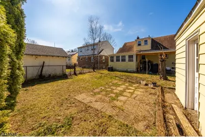 405 Koenig Pl, Rahway, NJ 07065 - Photo 27