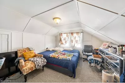 405 Koenig Pl, Rahway, NJ 07065 - Photo 17