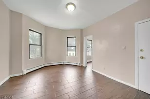 86 Eaton Pl, East Orange, NJ 07017 - Photo 3