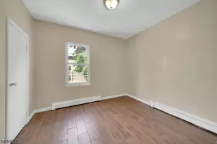 86 Eaton Pl, East Orange, NJ 07017 - Photo 11