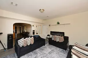 349 Osborne Terrace, Newark, NJ 07112 - Photo 15