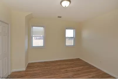 349 Osborne Ter, Newark, NJ 07112 - Photo 9