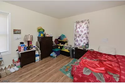 349 Osborne Ter, Newark, NJ 07112 - Photo 33