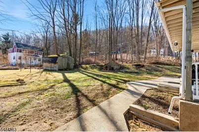 104 Harvey St, Hackettstown, NJ 07840 - Photo 17