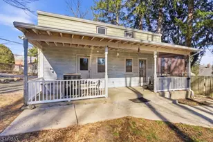 104 Harvey St, Hackettstown, NJ 07840 - Photo 15