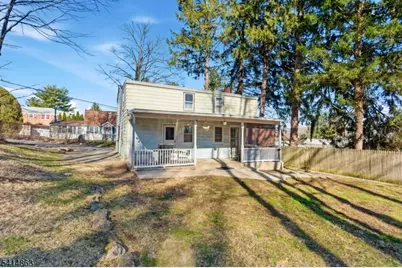 104 Harvey St, Hackettstown, NJ 07840 - Photo 19