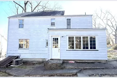 34 Howard St, Verona, NJ 07044 - Photo 3