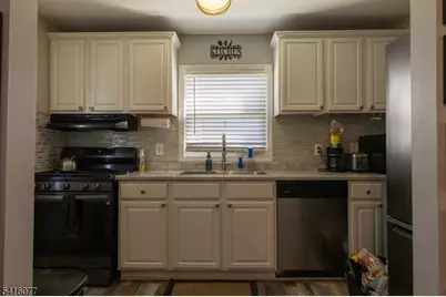 806 Lincoln St, Linden, NJ 07036 - Photo 9