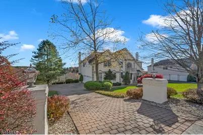 24 Vista Dr, Mount Olive, NJ 07836 - Photo 3