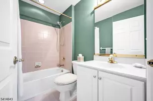 24 Vista Dr, Mount Olive, NJ 07836 - Photo 27