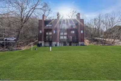 9 Village Way #6, Highland Lakes, NJ 07462 - Photo 29