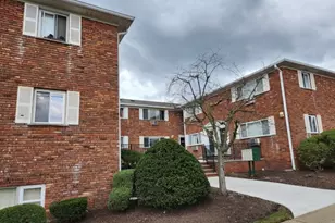 104-13 N Beverwyck Rd, Parsippany, NJ 07034 - Photo 1
