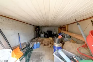 9 Woods Rd, Sandyston Township, NJ 07826 - Photo 15