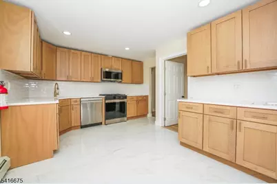 69 Ross Ave #1, Hackensack, NJ 07601 - Photo 3