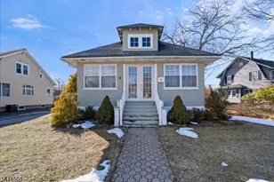 6 Center St, Pompton Lakes, NJ 07442 - Photo 1