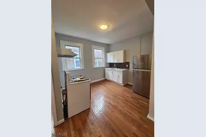 407 S 15th St, Newark, NJ 07103 - Photo 3