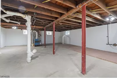 143 Carpenter St, Belleville, NJ 07109 - Photo 27