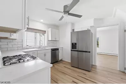 143 Carpenter St, Belleville, NJ 07109 - Photo 15