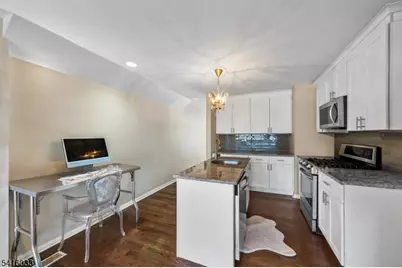 207 Stephanie Dr, North Caldwell, NJ 07006 - Photo 13