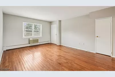 1150 Valley Rd #1B, Wayne, NJ 07470 - Photo 3