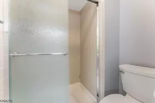 398 Terrace Ln, Bedminster Township, NJ 07921 - Photo 21