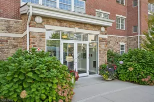 2217 Warren's Way, Wanaque, NJ 07465 - Photo 3