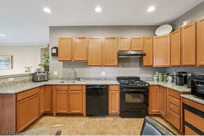 2217 Warrens Way, Wanaque, NJ 07465 - Photo 15