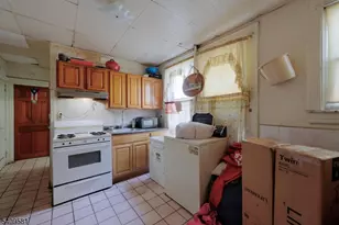 154 Dayton St, Newark, NJ 07114 - Photo 9