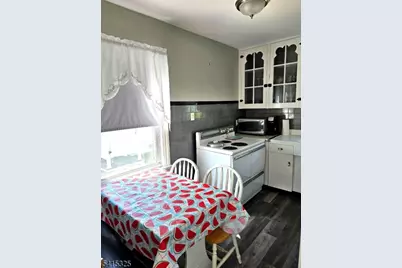 8219 Fulton Ave, Margate City, NJ 08402 - Photo 5