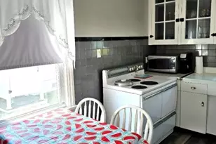 8219 Fulton Ave, Margate City, NJ 08402 - Photo 5