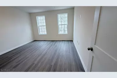 106 Myrtle Rd, Warren Township, NJ 07059 - Photo 5