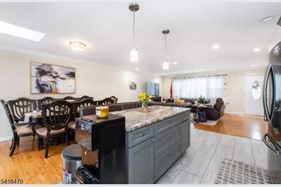 64 Pine St, Newton, NJ 07860 - Photo 9