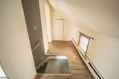 580 Hunterdon St, Newark, NJ 07108 - Photo 21