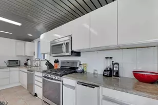 260 Garden Pl, Oradell, NJ 07649 - Photo 7