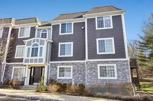 71 Village Dr, Morris Township, NJ 07960 - Photo 1